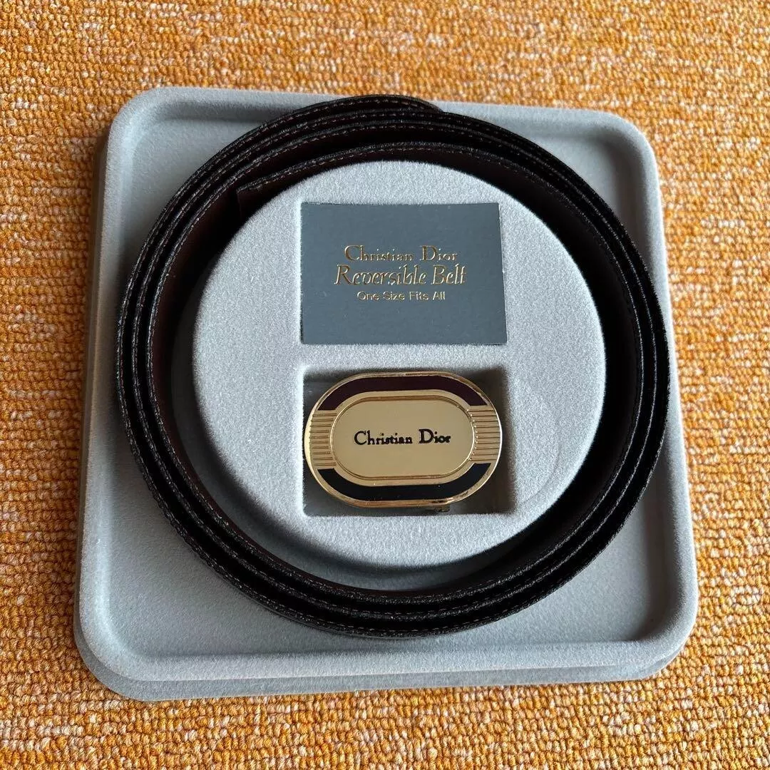 Ceinture vintage Christian Dior logo cuir noir et marron réversible C823