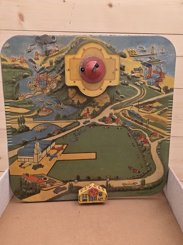 NICE 1940s FUTURMATIC AIRPORT TIN LITHO WIND UP SET ~ Marx Wyandotte Chein - Picture 2 of 17