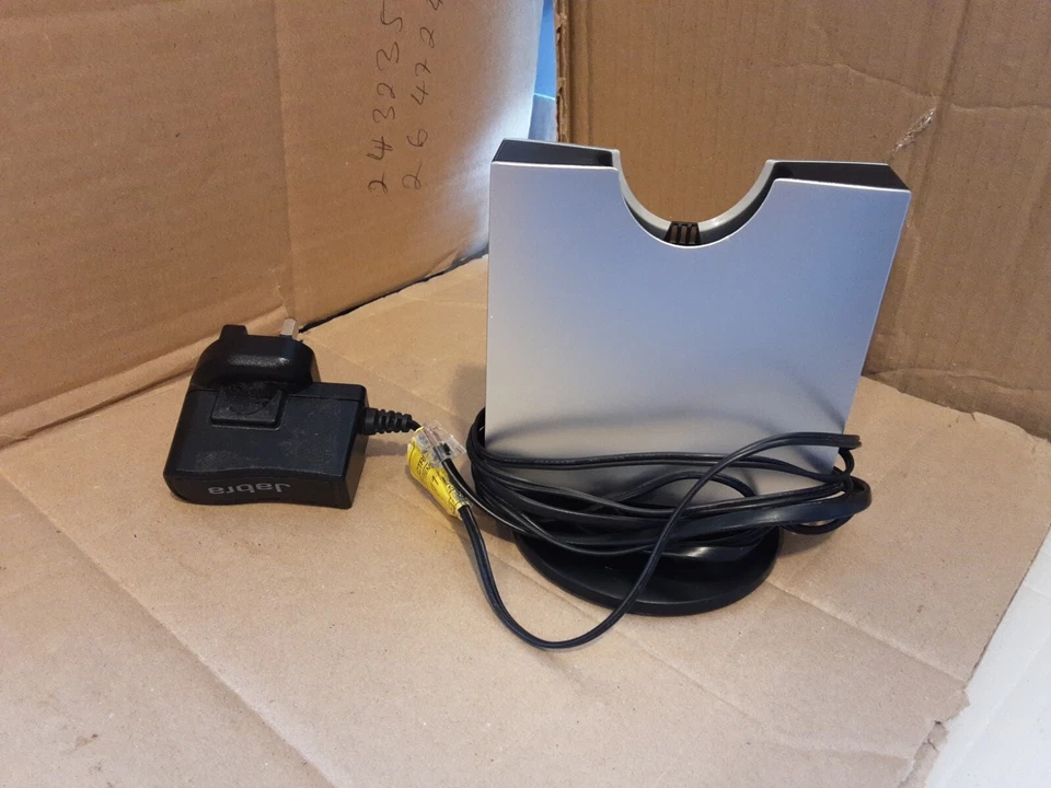 Jabra 9120-28-02 GN9120 Headset Charging Base With Power Adapter - Image 2 of 4