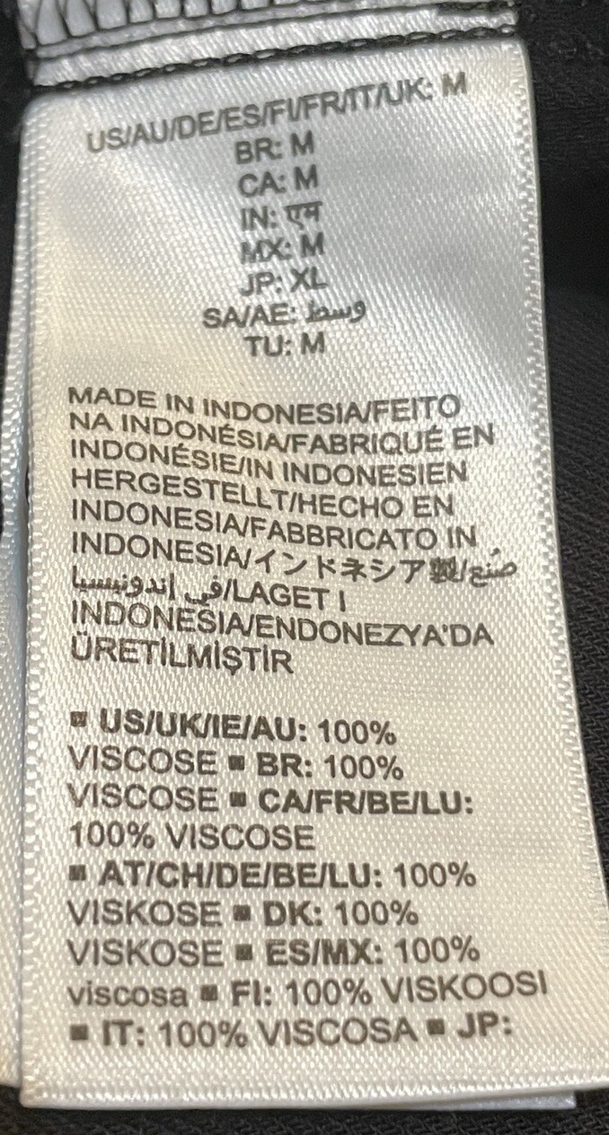 Amazon Essentials Women’s M Button Front Drawstri… - image 10