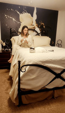Queen size comforter set