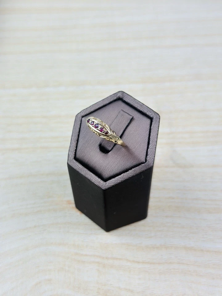 vintage 9ct gold ruby  Rings , Hallmarked  - Image 3 of 4