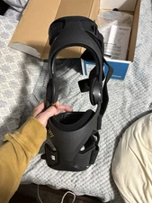 Ossur CTI Mission Right Knee Brace for ACL, MCL, LCL, PCL  