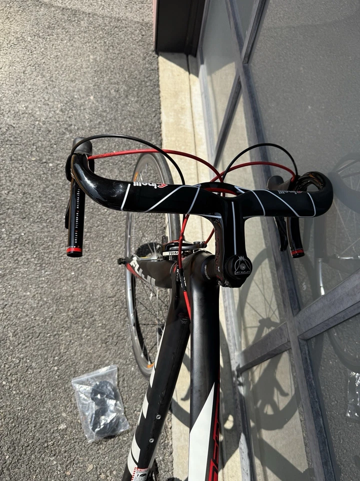 FUJI C5 700C 50-53 cm fibra de carbono Mavic FSA SHIMANO 105 Foto 3 de 4