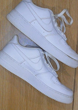 GS - Nike Air Force 1 LE Low Triple White- SIZE 7 MENS - SIZE 8.5 IN WMNS