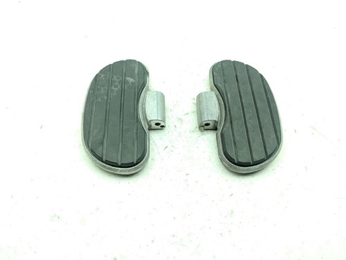 09 Kawasaki Vulcan 900 VN900 Classic Left & Right Passenger Floorboards