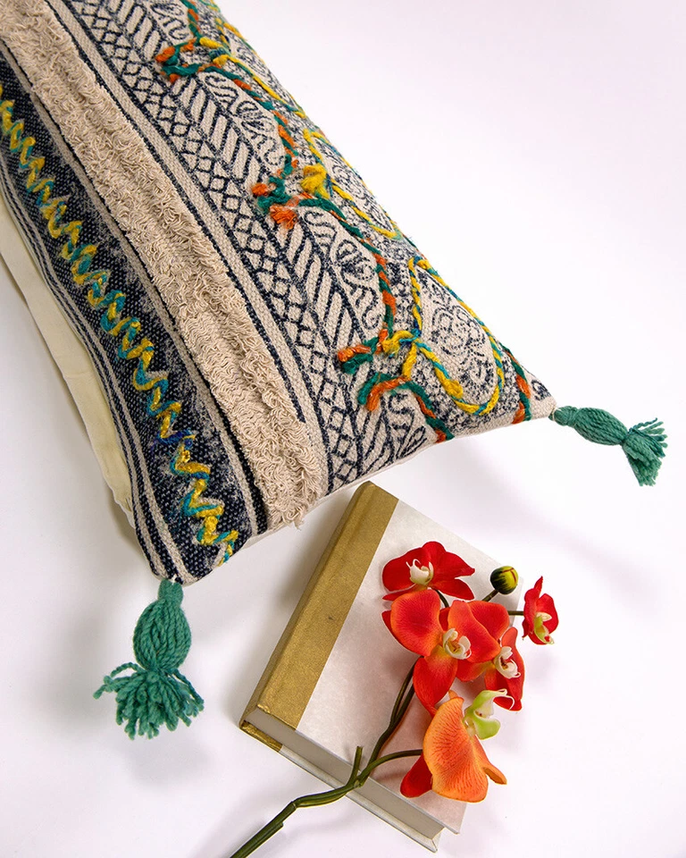 Lae 14" x 42" Extra Long Bolster Pillow - Image 4 of 4