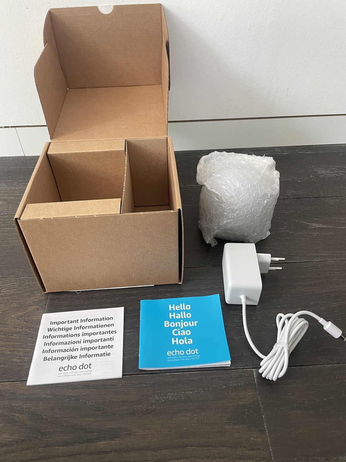 Amazon Echo Dot 5. Gen Smart Lautsprecher - Weiß