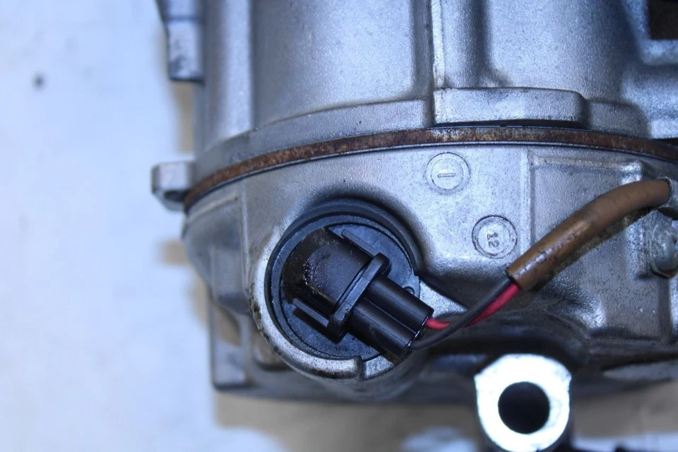 Compresor de aire acondicionado Mercedes-Benz ML350 2014-2015 3,5 L 000-830-51-00 Foto 4 de 4