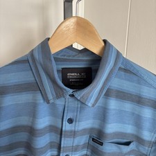 O Neill NWT Traveler UPF 50 Blue Traverse Stripe Short Sleeve Button Shirt Men S