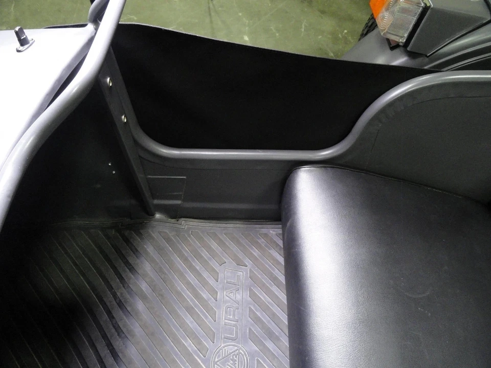 Puerta Sidecar Magnética Bolsillo Negro Cordura URAL Foto 2 de 4