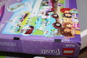 Lego (41125) Friends,  Horse Vet Trailor, New in factory sealed Box