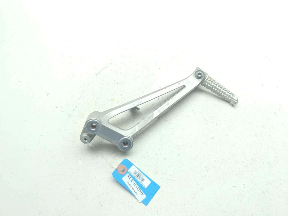 Clavija de pie de pasajero derecho Yamaha YZF R1 09-14 Foto 4 de 4