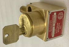 SUPERIOR INTERLOCK USA S105810Y-005 S105810Y BRASS LOCK PN-80025-785-01 & KEY