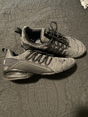 Men s Puma Axelion shoes Size 8.5. Worn Once