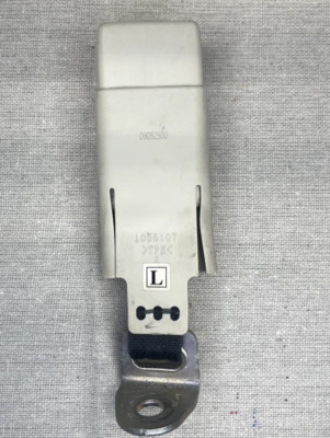 10-15 LEXUS IS250C IS350C ISC REAR LEFT BELT BUCKLE OEM 73480-53030