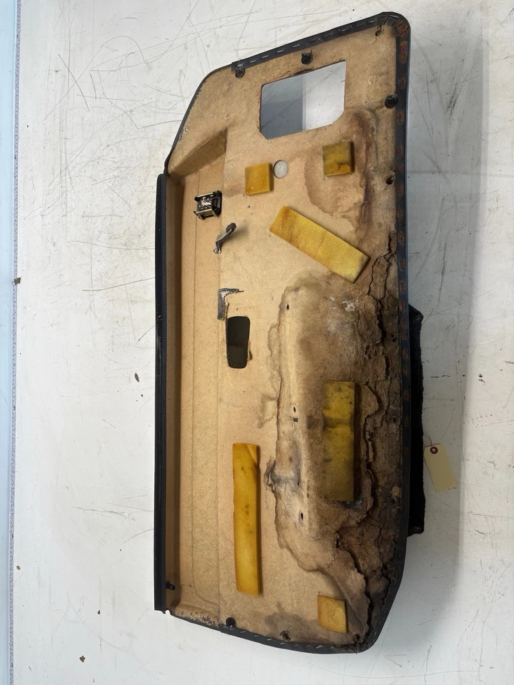 Porsche 944 1984 panel de puerta lateral para pasajeros Foto 3 de 4
