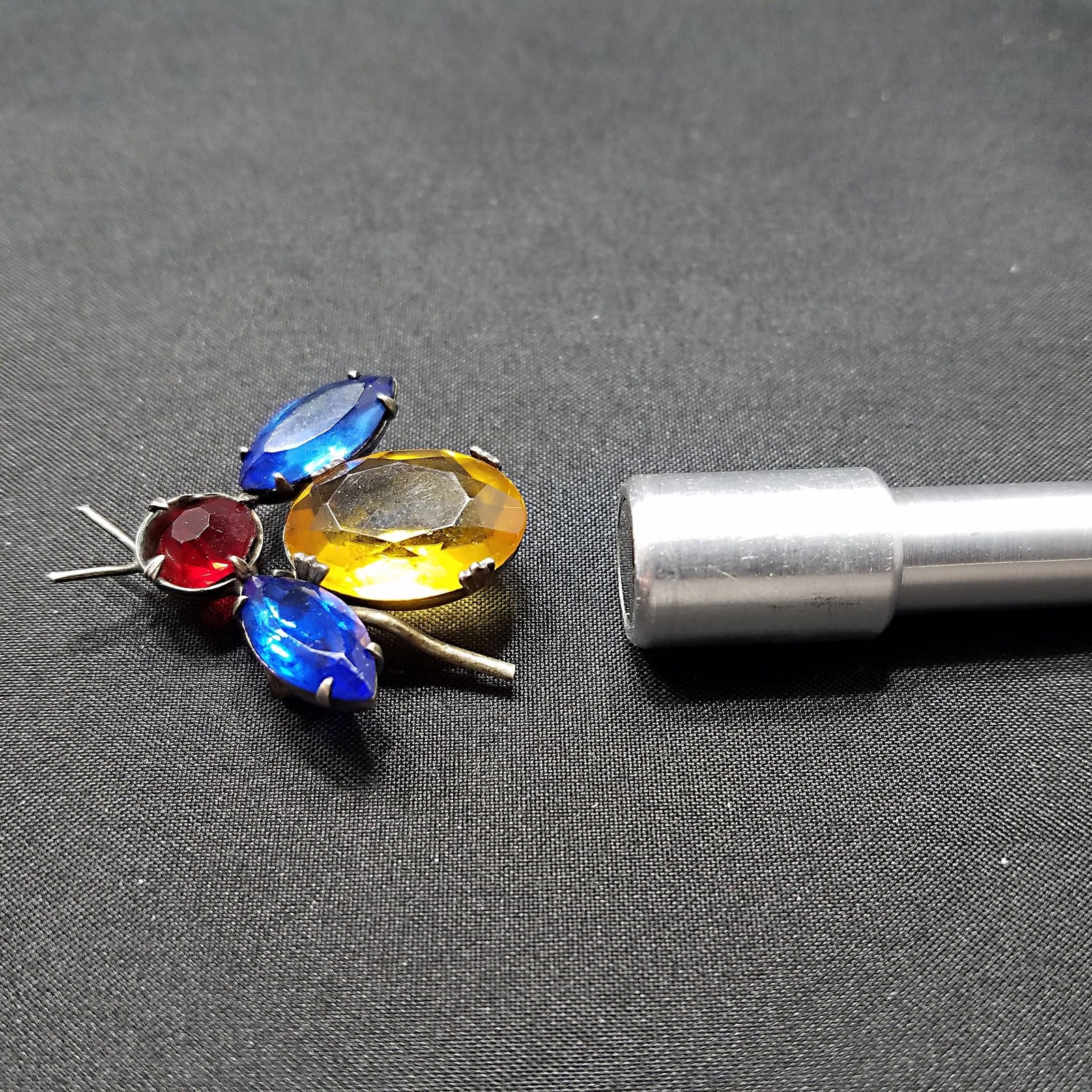 Vintage Adele Simpson Bug Brooch, Multicolored Rh… - image 7