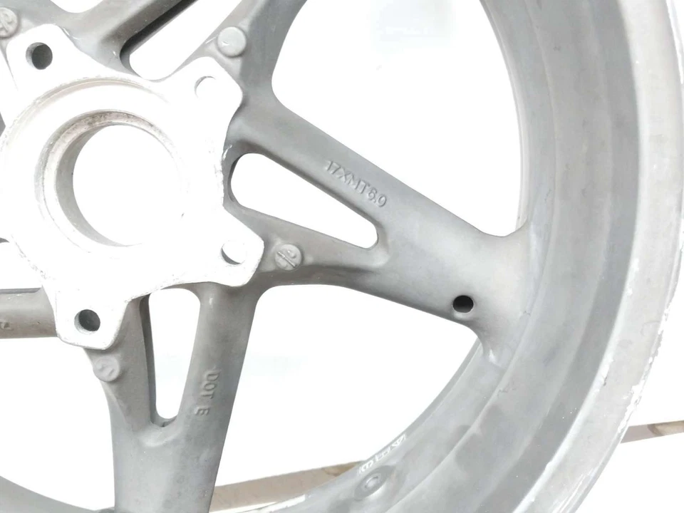 13-16 Triumph Trophy 1200 SE 后轮圈直 17X6.0 — 第 2/4 张图片