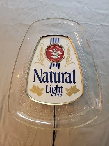 VINTAGE 1980s NATURAL  LIGHT LIGHTED BEER WALL SIGN   Light Working Rare