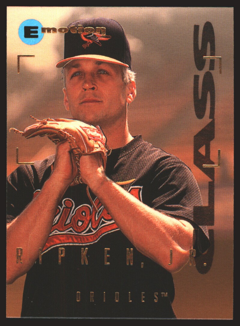 1995 Skybox Emotion #8 Cal Ripken