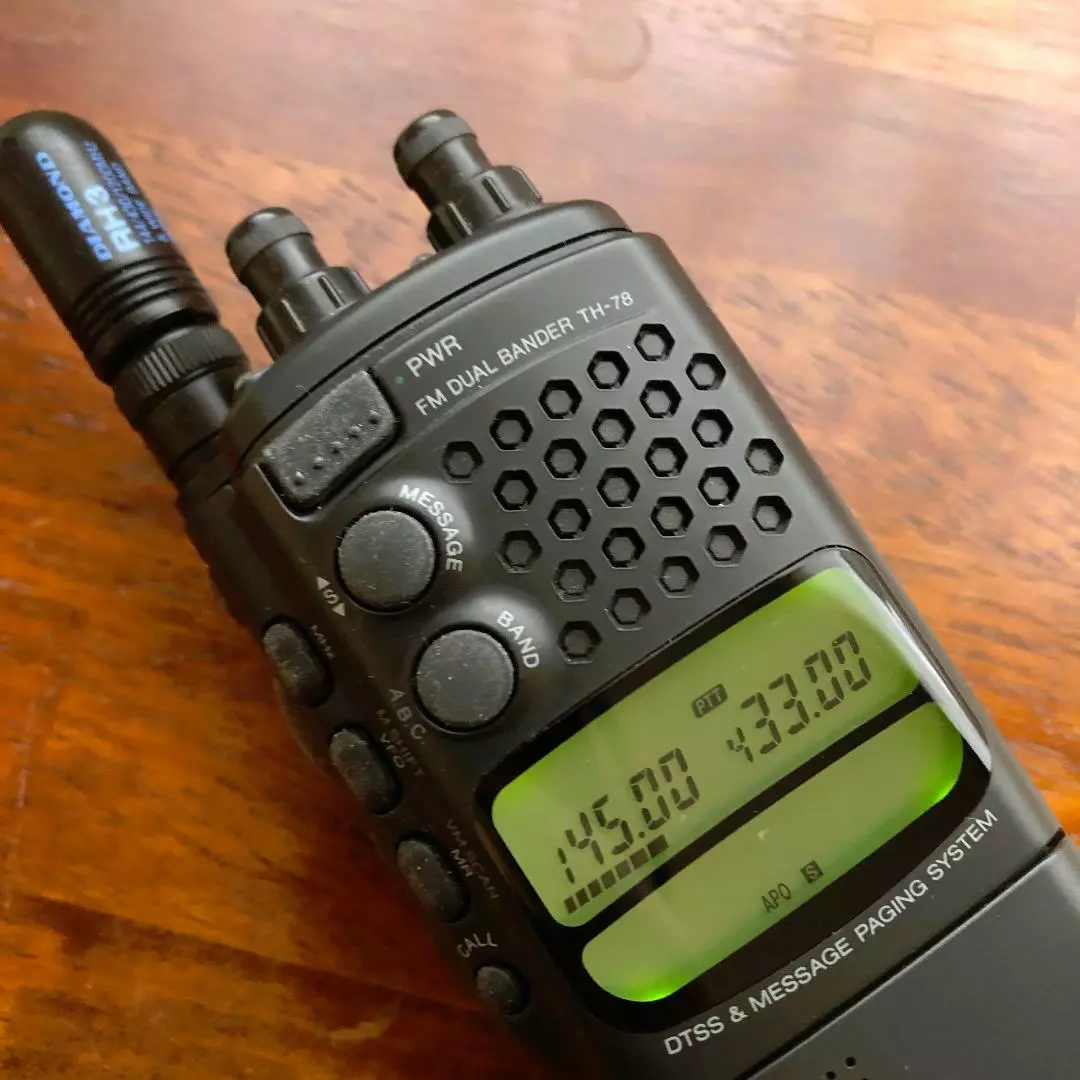 KENWOOD 144/430MHZ FM DUAL BANDER TH-78 USED FROM JAPAN*EX