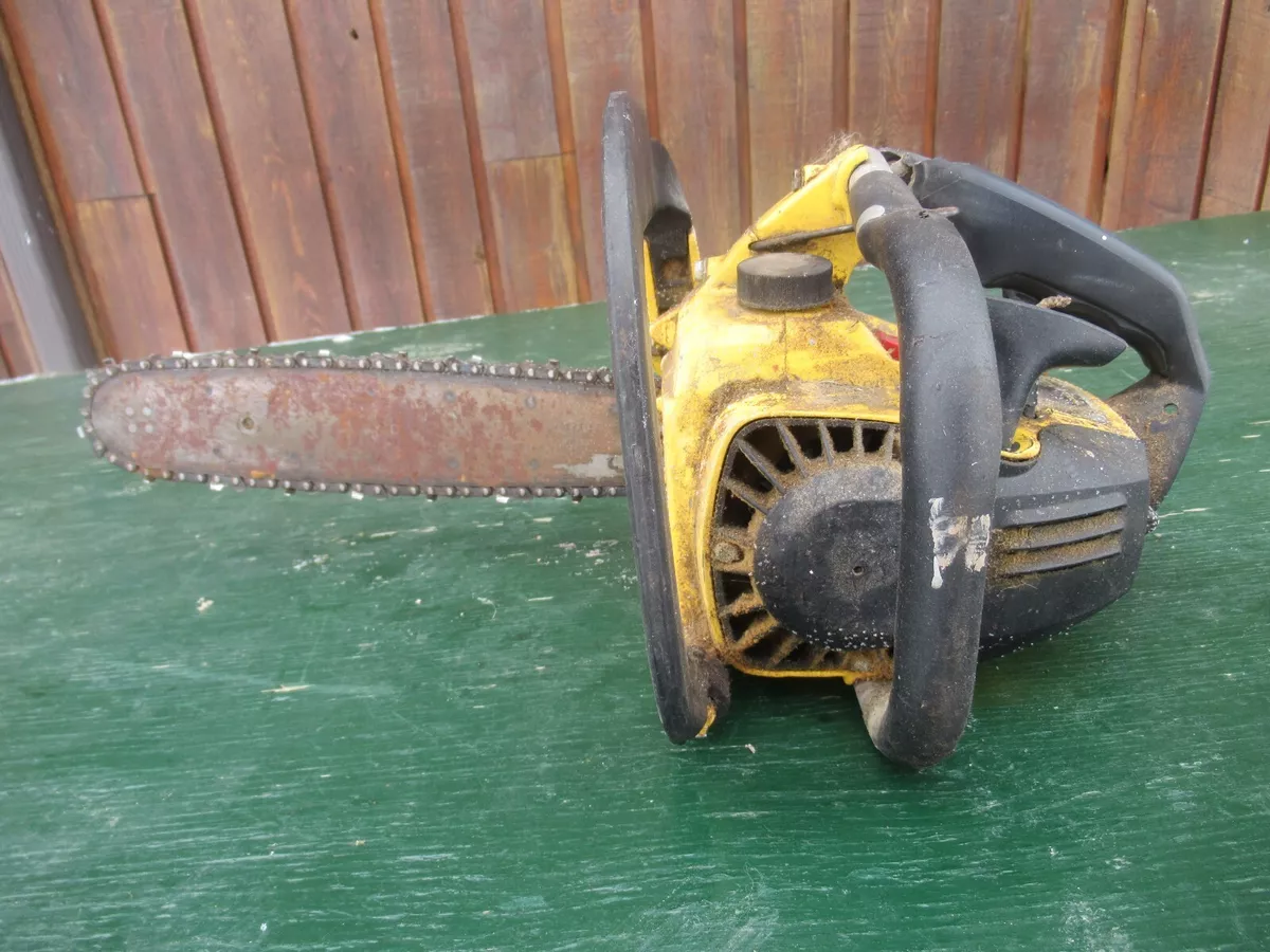 Vintage McCULLOCH MAC 110 Chainsaw Chain Saw with 12