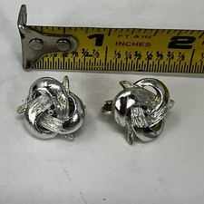 Silver Plate "Love Knot” Earrings VTG 90s Silver on Silver Clip-on 3/4" Retro