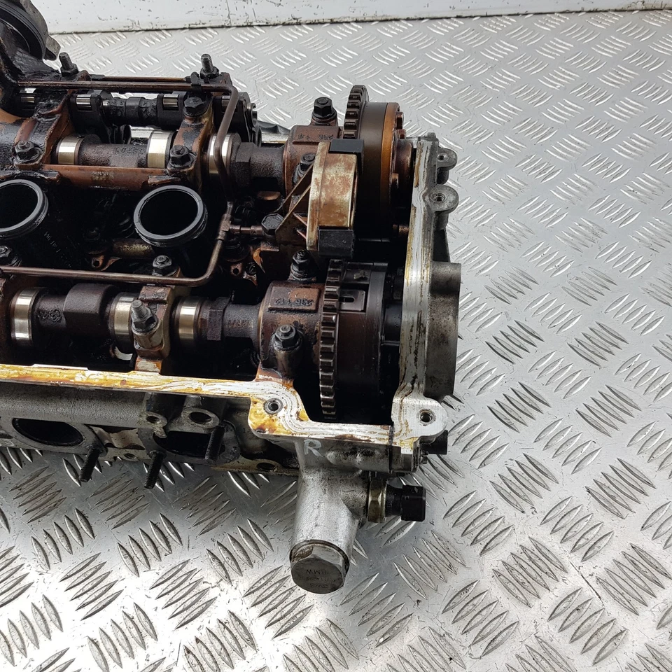 BMW 6 SERIES CYLINDER HEAD RIGHT DRIVER SIDE 4.4 PETROL E63 2005 7506387 - Image 4 of 4