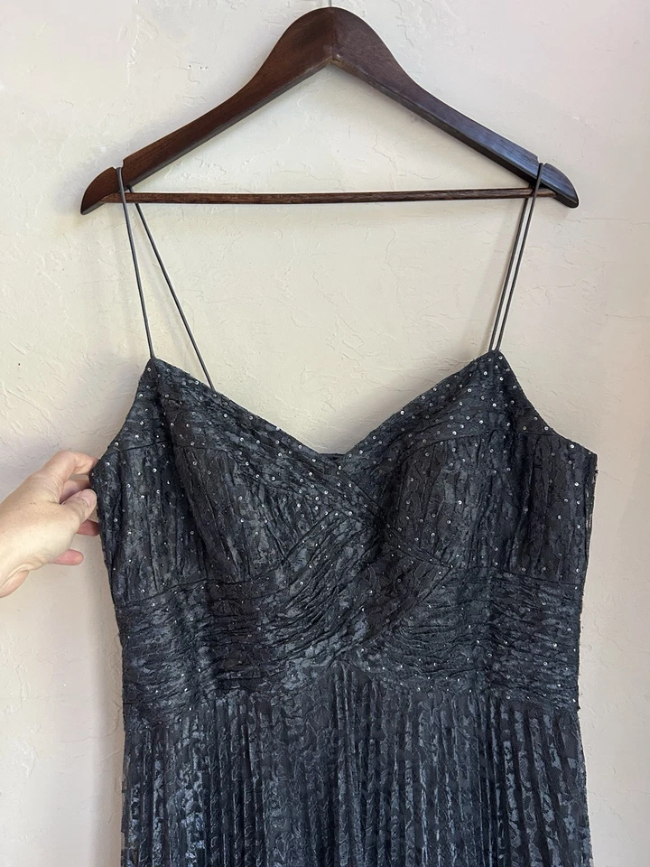 Badgley Mischka Pleated Lace Gown 16 Plus Gray Fairy Formal Designer Witchy Goth - Image 2 of 4