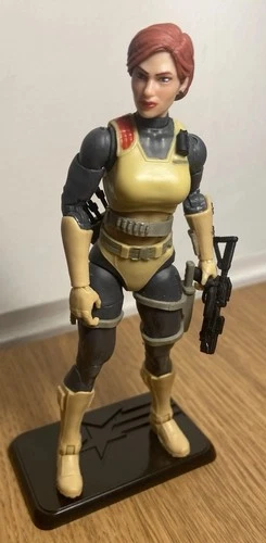 Hasbro G.I Joe Classified Series Retro Scarlett Action Figure, Complete
