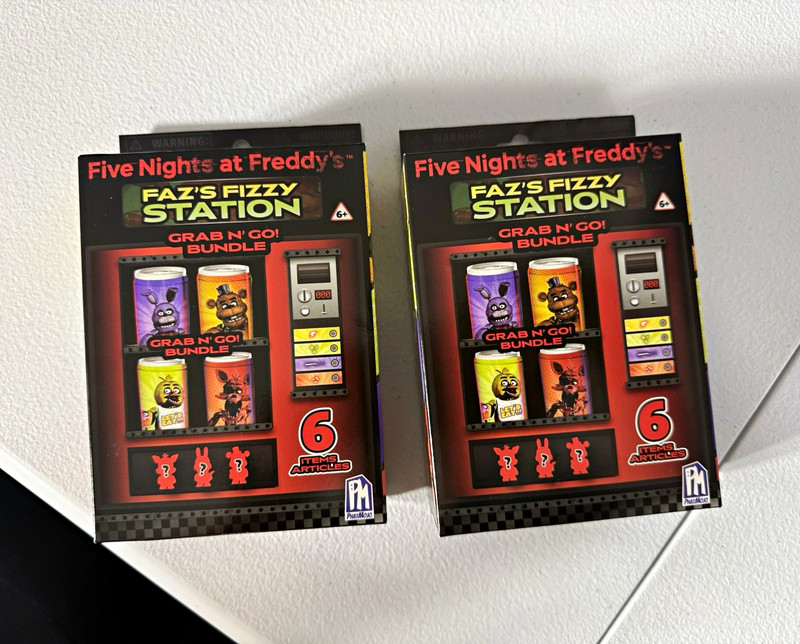 FNAF Faz's Fizzy Station Glow in Dark Mystery Figures 6pc 2 Pack!!!