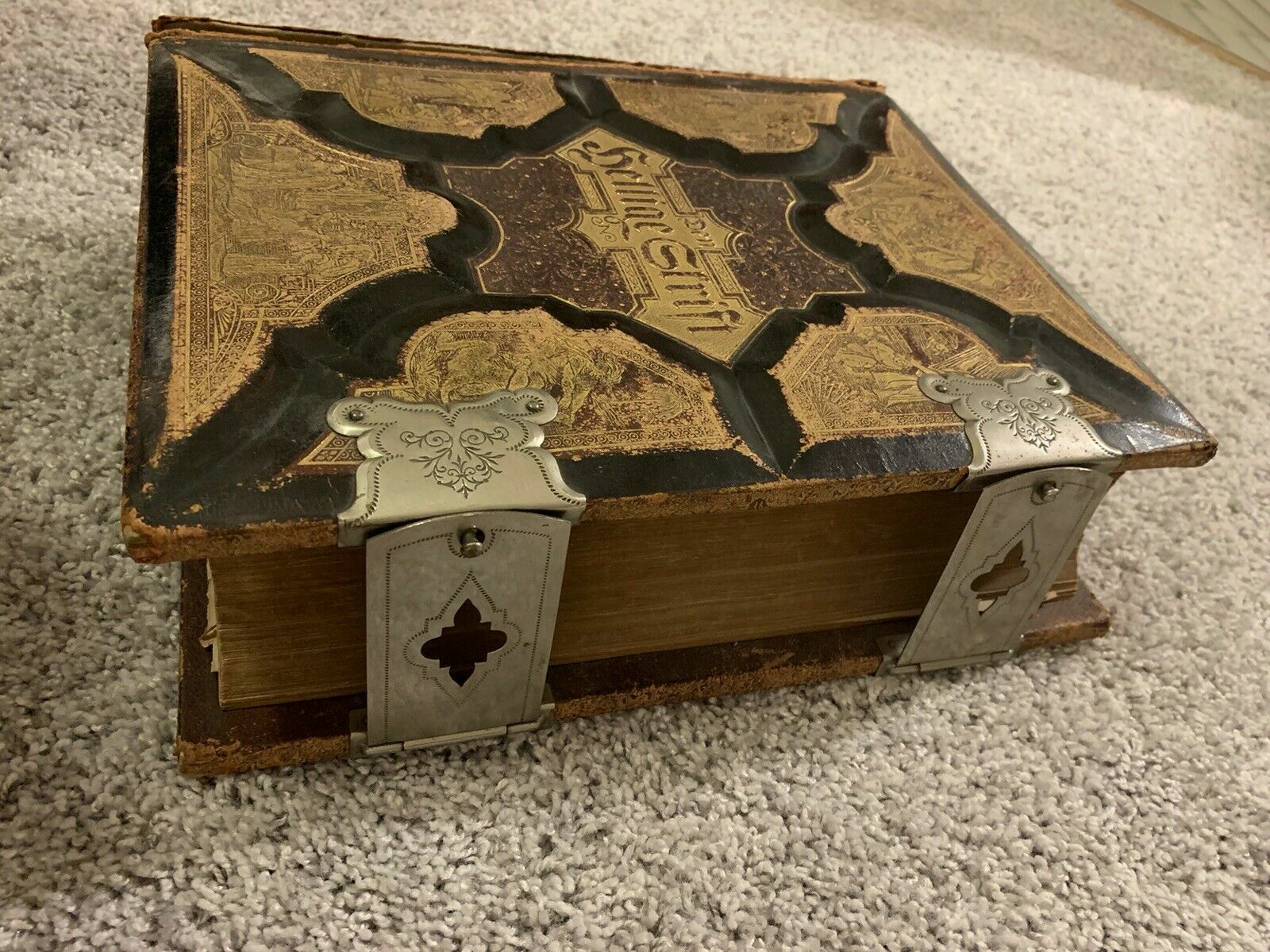 Picture 2 of 8
