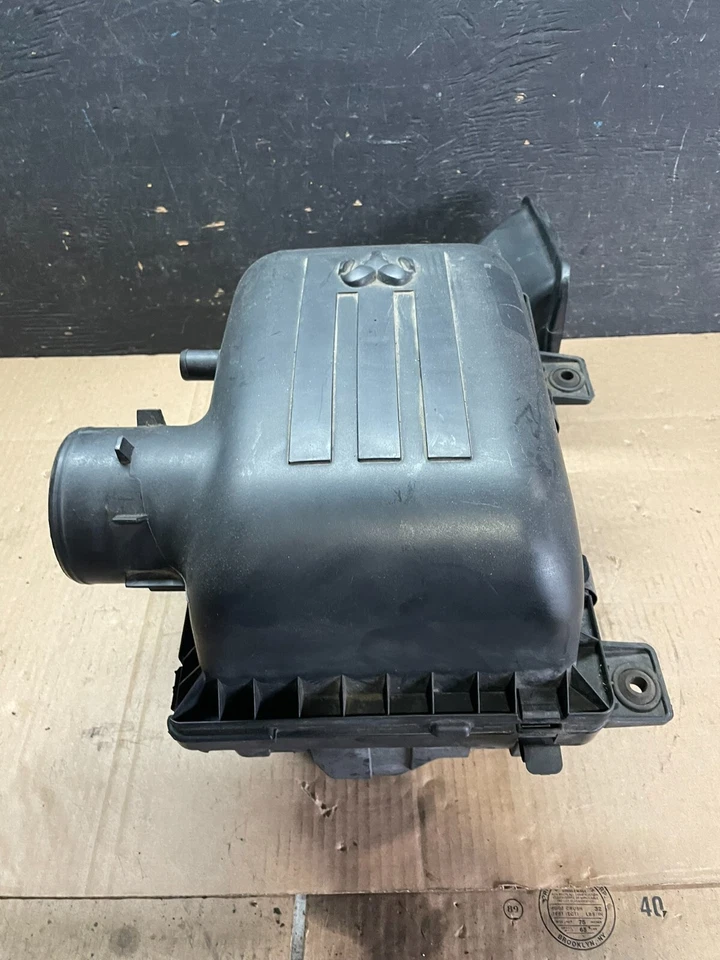 Dodge Ram 1500 2004 a 2017 caja purificadora de aire 53034152ab OEM M9031 DG Foto 2 de 4