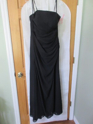 green emerald velvet dress Long Black Formal Dress with Three-Quarter Sleeves Black / 6