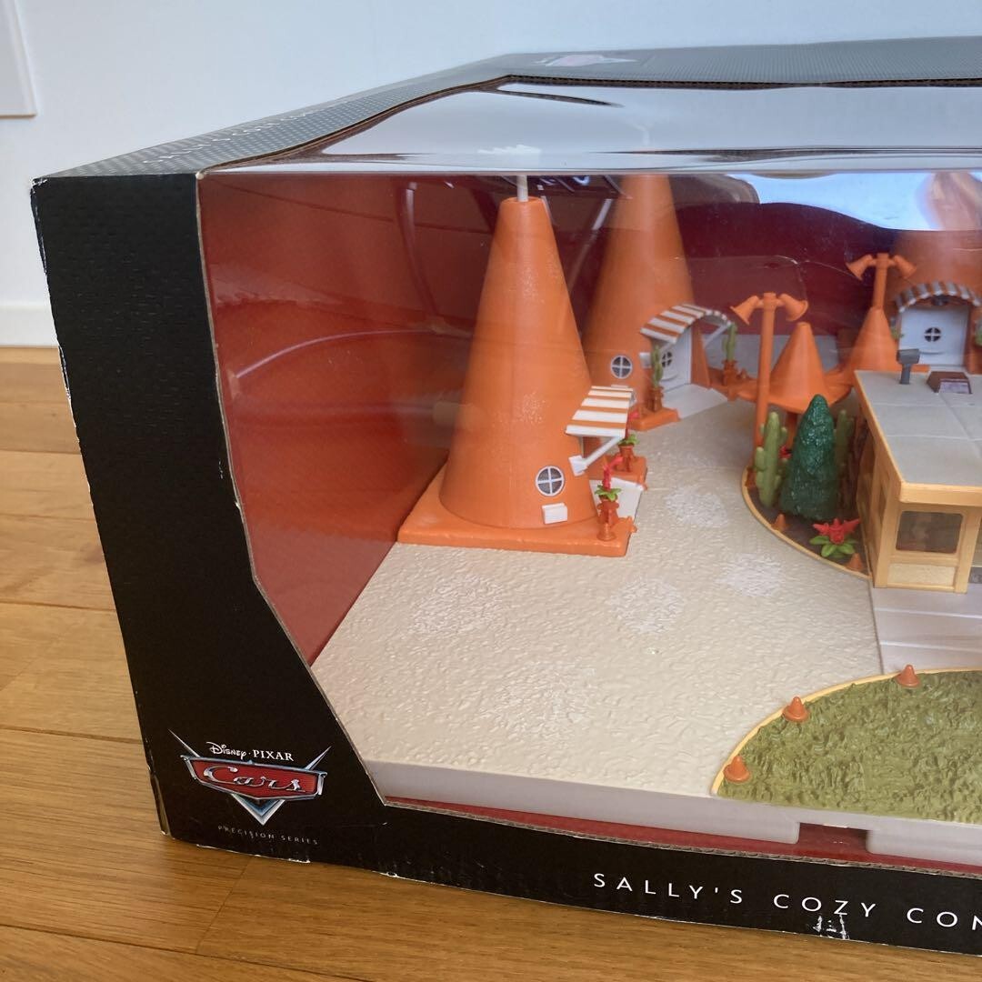 【極上品】sally's cozy cone motel precision Amazon.co.jp: Disney/Pixar Cars PRECISION SERIES Sally's