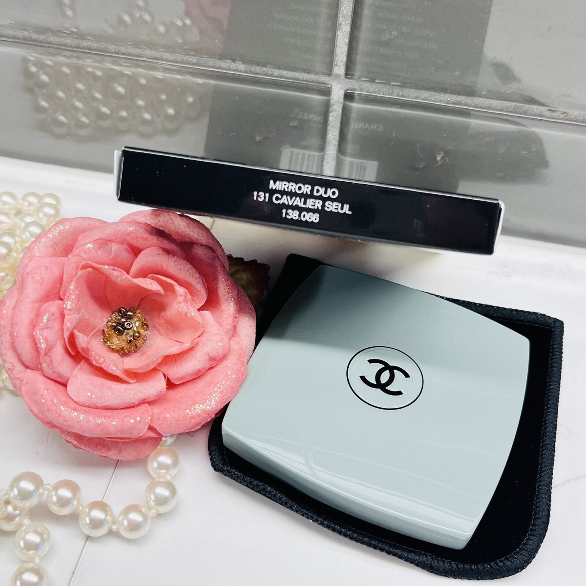 CHANEL MIRROR DOUBLE FACETTES 131 キャヴリエ CHANEL MIROIR DOUBLE FACETTES LIMITED-EDITION MIRROR DUO 131