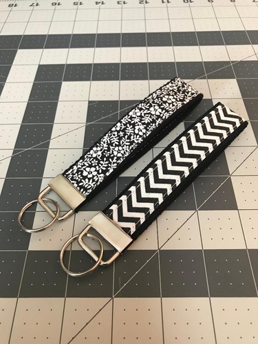 Custom Fabric Cotton Wristlet Key Fob with keyring - Picture 5 of 10