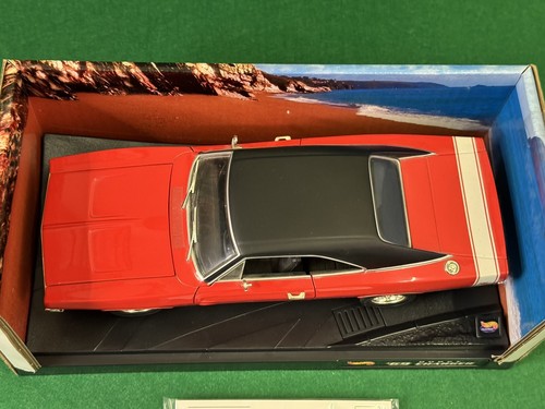HOT WHEELS DODGE CHARGER 1969 R/T BOX VINTAGE DIE CAST MODELLINO MACCHINA 1:18 - Foto 11 di 12