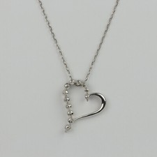 Pretty 10k White Gold, Diamond Women's Heart Pendant Necklace 18"