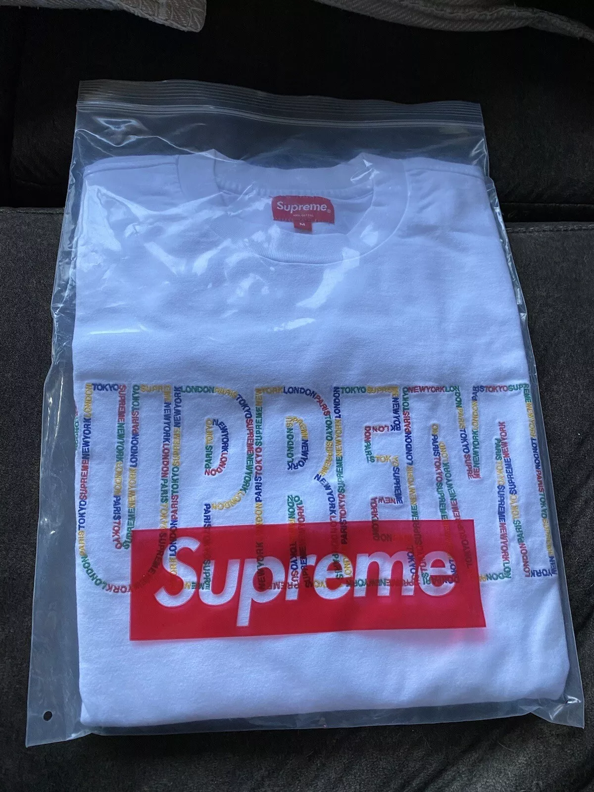 Tee Supreme International L/S « blanc » taille M