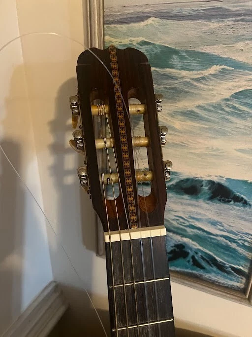 Suzuki - SG-104 - Classical guitar - Japan 1970 w/ Hard Case - Image 2 of 4