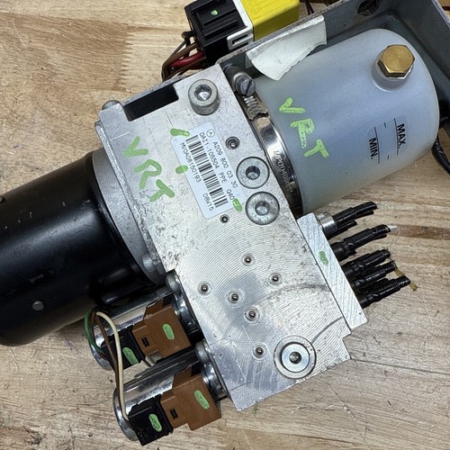 W209 03-09 Mercedes CLK Class Convertible Roof Soft Top Hydraulic Pump - Picture 3 of 17