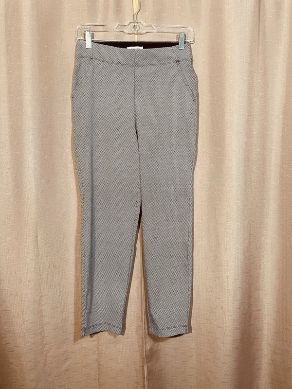 Max Studio XS Geometric Black & White Pull on Straight Leg Pants with Pockets