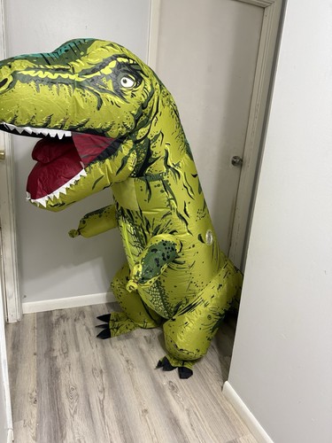 7ft Realistic T-Rex Inflatable Costume Dinosaur Jumpsuit Adult Fun Cosplay Party - Picture 18 of 18