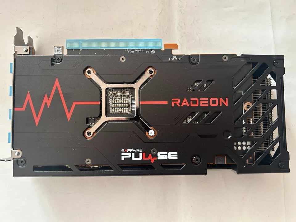 🟢 Scheda video AMD RADEON SAPPHIRE RX 7600 PULSE 8 GB GDDR6 - Immagine 4 di 4