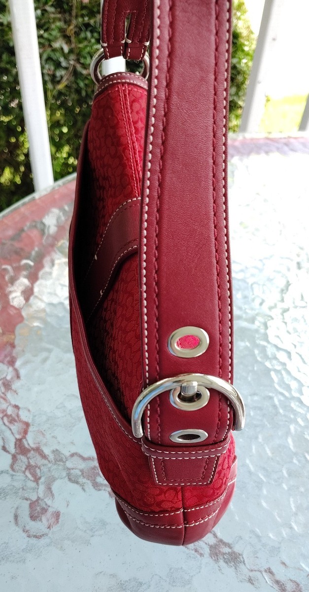 Coach F10926 MEDIUM Vintage Soho Y2K Cherry Red Signature C Canvas