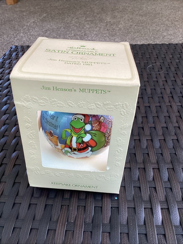 Hallmark Jim Henson's  Muppets Satin Vintage Unbreakable Holiday Ornament 1981