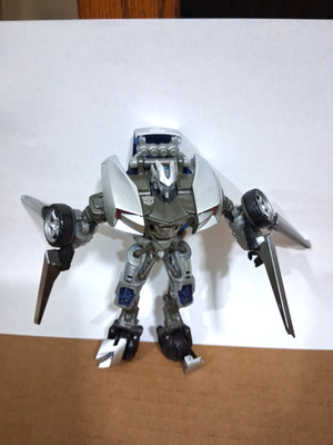 2009  Transformers  Revenge of the Fallen Sideswipe Deluxe Class