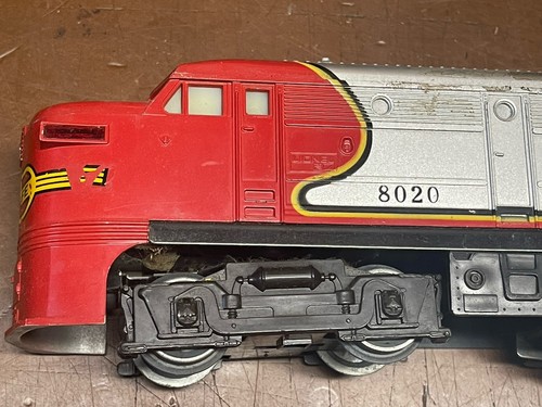 Locomotiva diesel Lionel originale del dopoguerra 8020 e 8021 unità Santa Fe non testata - Foto 2 di 15